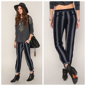 O'Neill Juniors Cassandra Tapered Pants